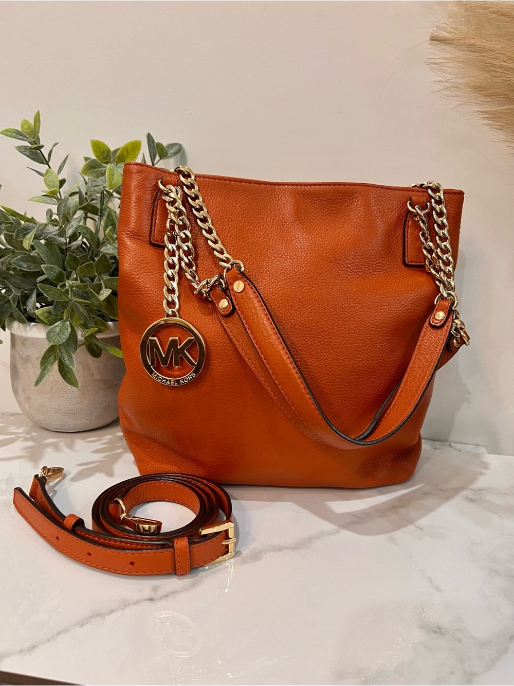 MICHAEL Michael Kors orange  Leather Shoulder Tote - Picture 5 of 13